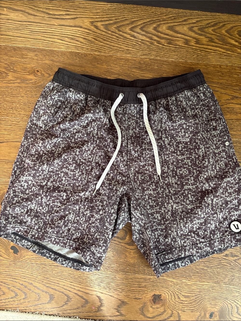 Vuori Men's Black & Gray Pixel-Pattern Athletic Shorts